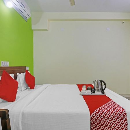 Super Hotel O Dk Reddy Square Hyderabad Luaran gambar
